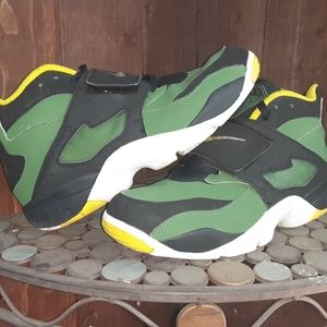 NIKE Diamond Turf (Oregon)